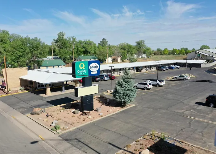 Suburban Studios Near Mesa Verde